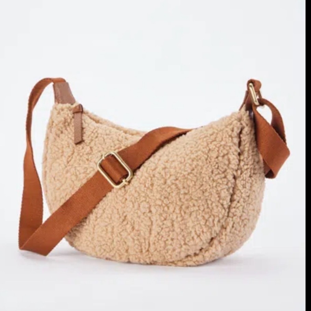 J. Jill Crescent Sling Bag in Warm Natural